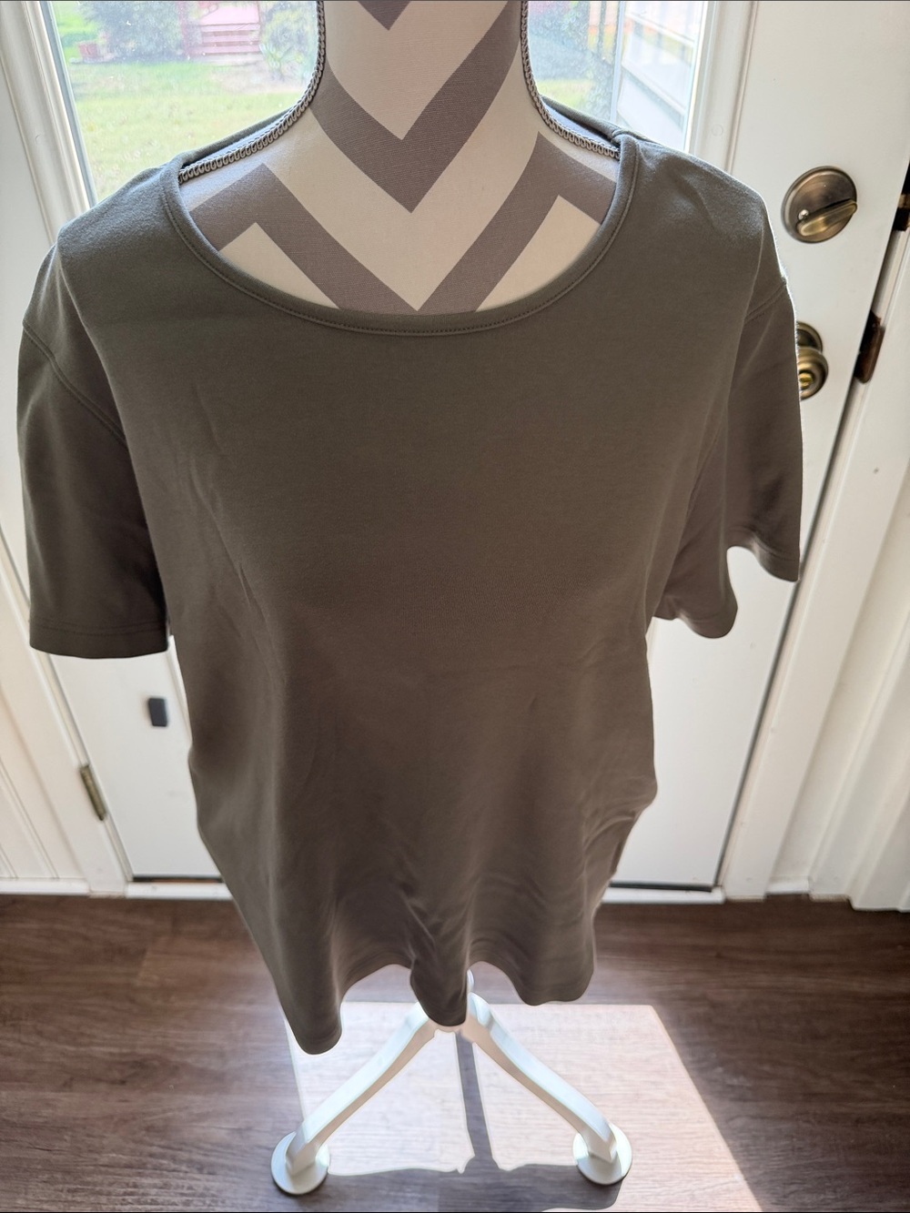 Kim Rogers Olive Green Short-Sleeve Scoop Neck Tee
